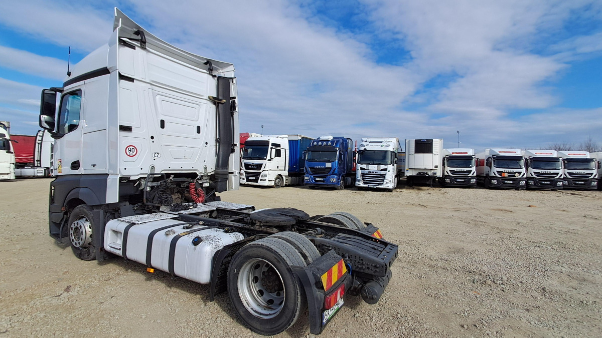 MERCEDES BENZ ACTROS 1845 CIĄGNIK SIODŁOWY - شاحنة جرار: صور 5 MERCEDES BENZ ACTROS 1845 CIĄGNIK SIODŁOWY - شاحنة جرار: صور 5