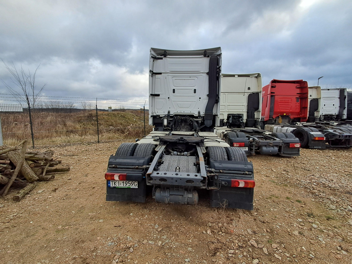 MERCEDES BENZ ACTROS CIĄGNIK SIODŁOWY - شاحنة جرار: صور 2 MERCEDES BENZ ACTROS CIĄGNIK SIODŁOWY - شاحنة جرار: صور 2