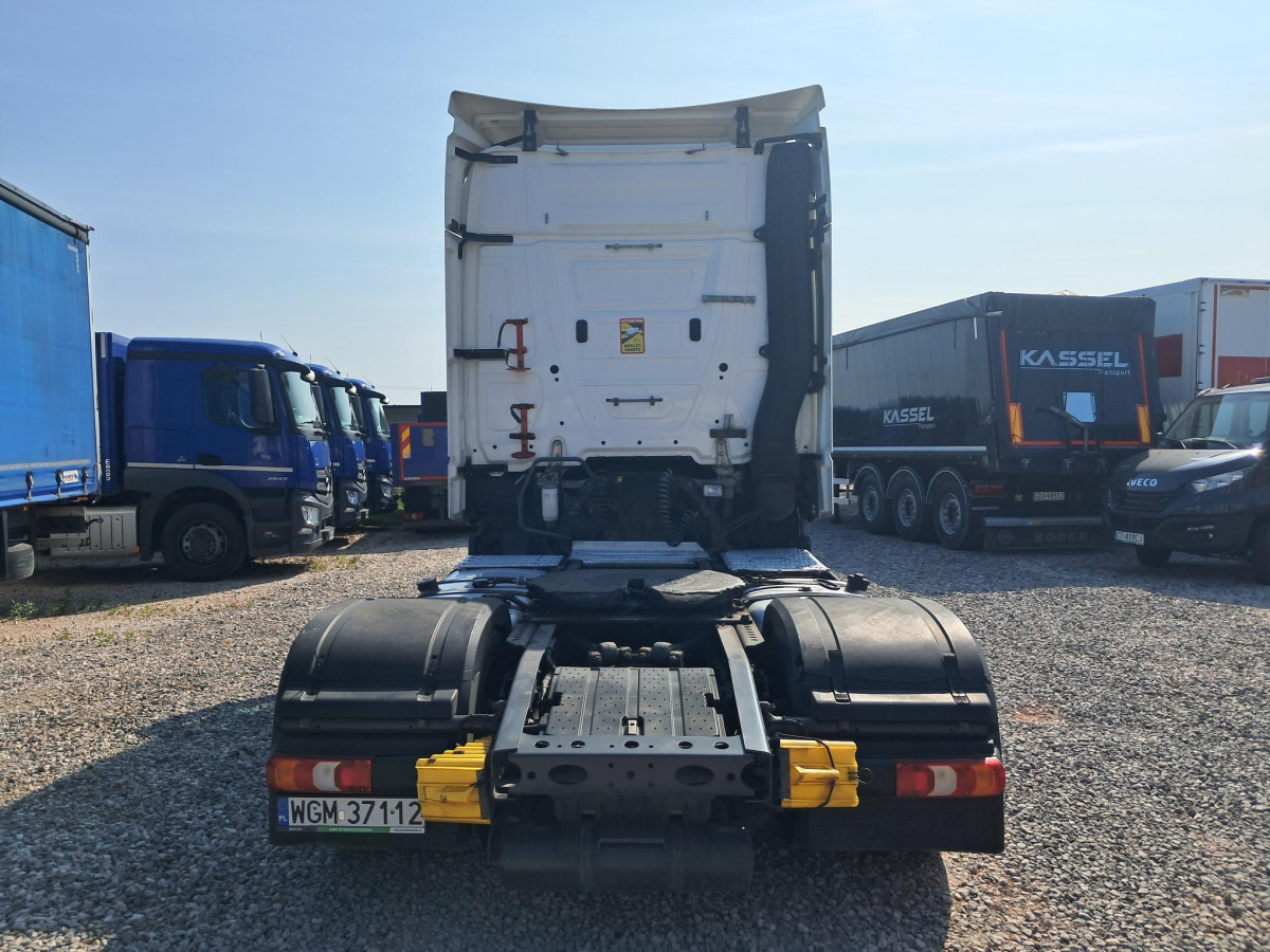 MERCEDES BENZ ACTROS CIĄGNIK SIODŁOWY - شاحنة جرار: صور 5 MERCEDES BENZ ACTROS CIĄGNIK SIODŁOWY - شاحنة جرار: صور 5