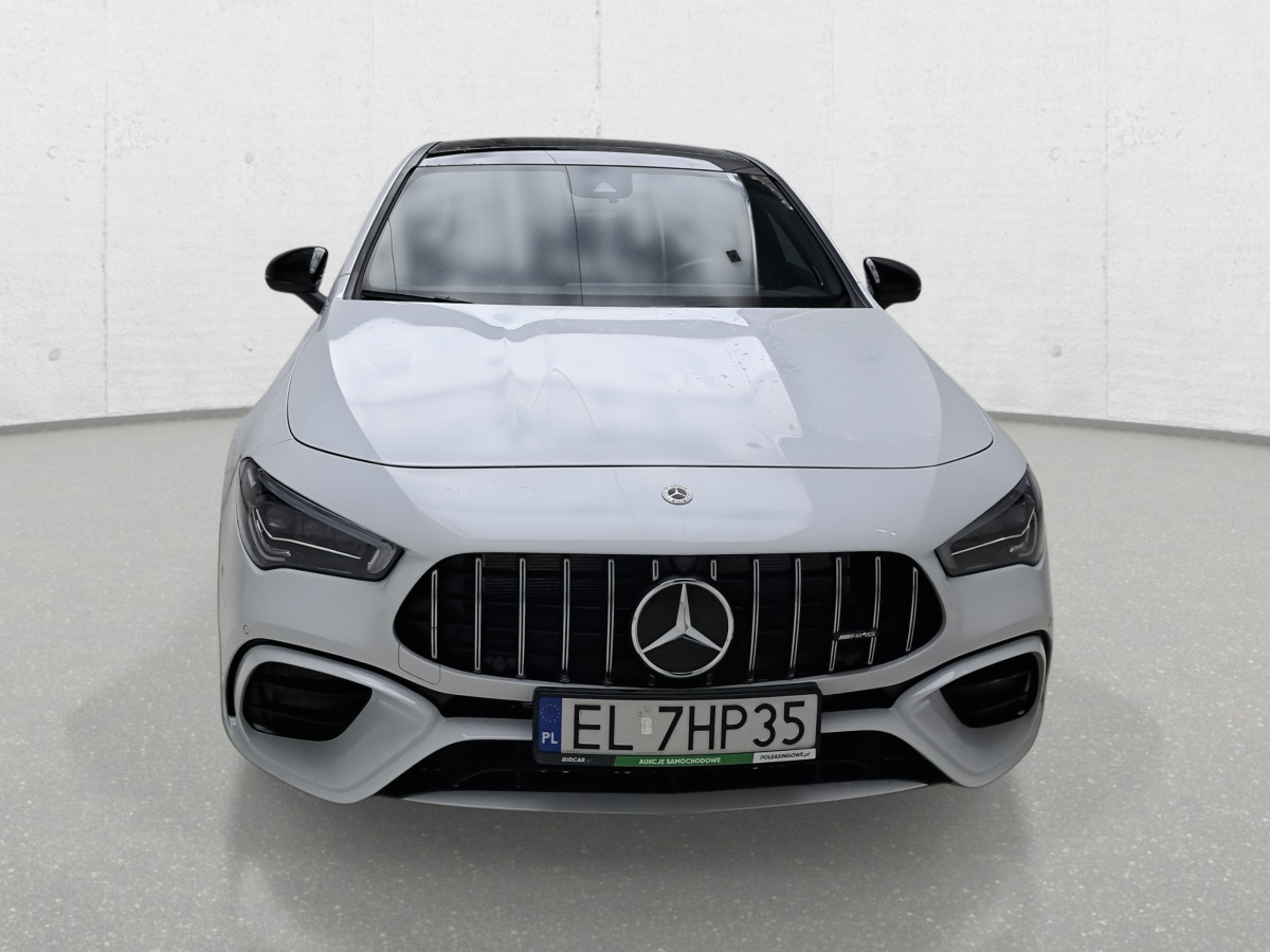 MERCEDES BENZ AMG CLA 45 SEDAN - سيدان: صور 3 MERCEDES BENZ AMG CLA 45 SEDAN - سيدان: صور 3