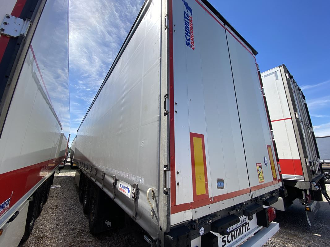SCHMITZ CARGOBULL SCB S3T FIRANA - مقطورة ستارة: صور 3 SCHMITZ CARGOBULL SCB S3T FIRANA - مقطورة ستارة: صور 3