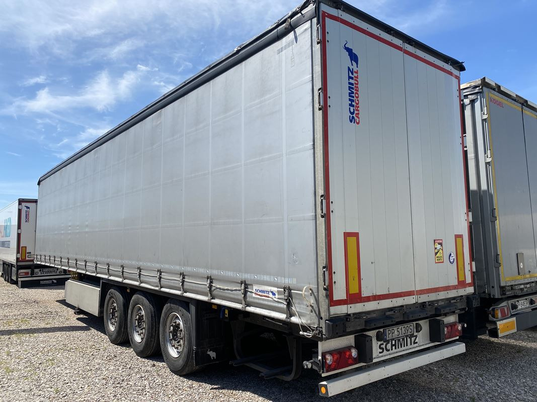 SCHMITZ CARGOBULL SCB S3T FIRANA - مقطورة ستارة: صور 2 SCHMITZ CARGOBULL SCB S3T FIRANA - مقطورة ستارة: صور 2
