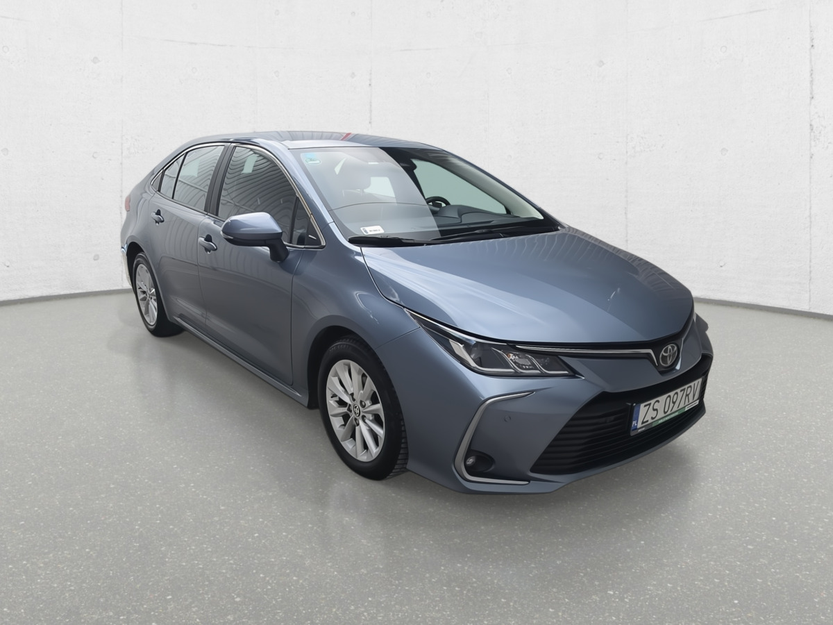 سيدان TOYOTA COROLLA SEDAN: صور 1