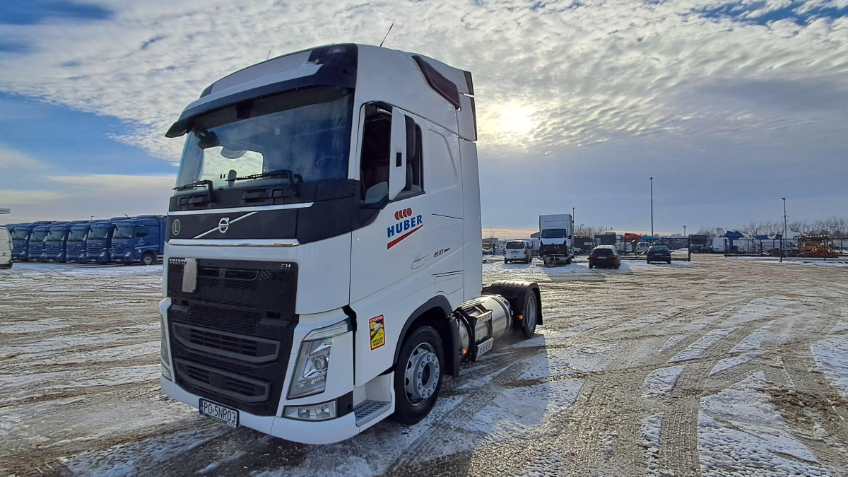 VOLVO FH 460 CIĄGNIK SIODŁOWY - شاحنة جرار: صور 3 VOLVO FH 460 CIĄGNIK SIODŁOWY - شاحنة جرار: صور 3