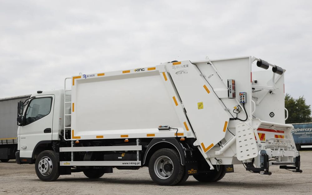 FUSO Canter 9C18 Śmieciarka - شاحنة القمامة: صور 1 FUSO Canter 9C18 Śmieciarka - شاحنة القمامة: صور 1