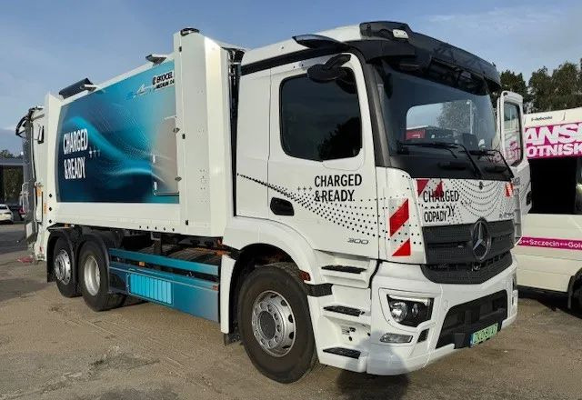 Mercedes-Benz eActros 300 L 6x2 Elektryczna śmieciarka - شاحنة القمامة: صور 3 Mercedes-Benz eActros 300 L 6x2 Elektryczna śmieciarka - شاحنة القمامة: صور 3