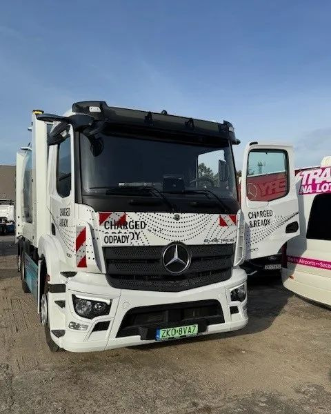 Mercedes-Benz eActros 300 L 6x2 Elektryczna śmieciarka - شاحنة القمامة: صور 4 Mercedes-Benz eActros 300 L 6x2 Elektryczna śmieciarka - شاحنة القمامة: صور 4