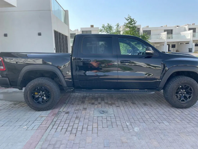 Dodge Ram 1500 TRX 6.2 Supercharged V8 , 4x4 , 65.000 euro ex. Dubai - شاحنة البيك أب: صور 5 Dodge Ram 1500 TRX 6.2 Supercharged V8 , 4x4 , 65.000 euro ex. Dubai - شاحنة البيك أب: صور 5