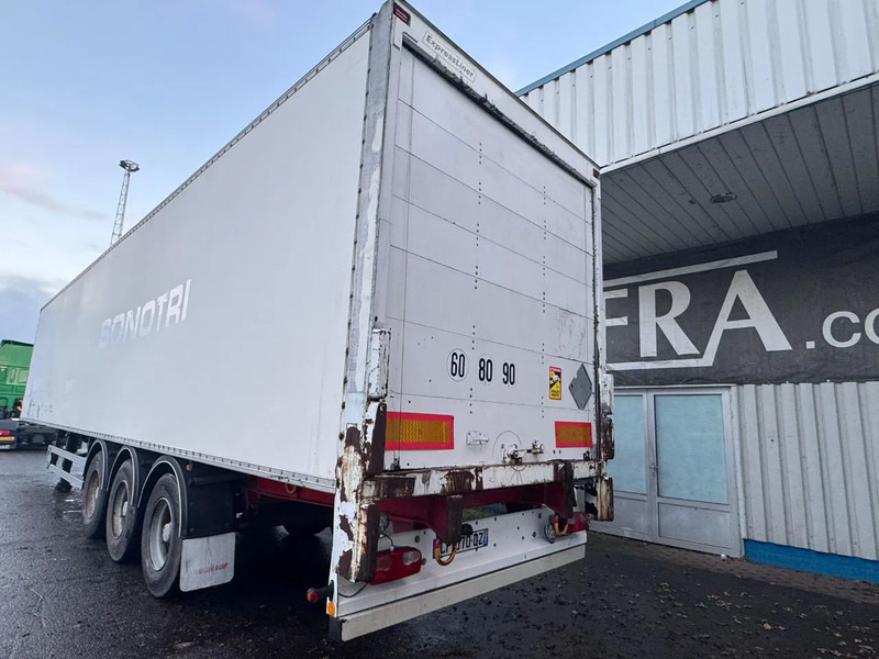 Fruehauf 3 Axle SMB , Box Trailer, Spring Suspension - بصندوق مغلق نصف مقطورة: صور 4 Fruehauf 3 Axle SMB , Box Trailer, Spring Suspension - بصندوق مغلق نصف مقطورة: صور 4