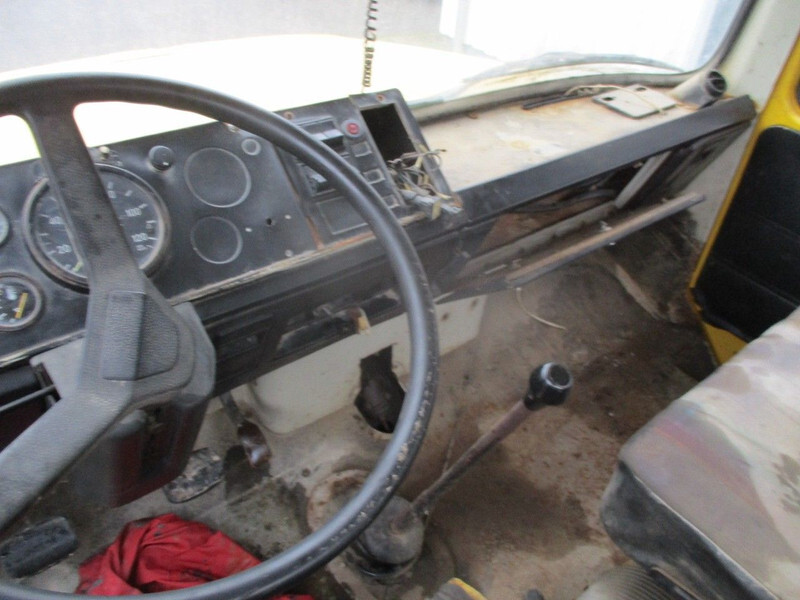 الشاسيه شاحنة Iveco Magirus 170D 15, 4x4, V6 , Manual , Spring Susp.: صور 9