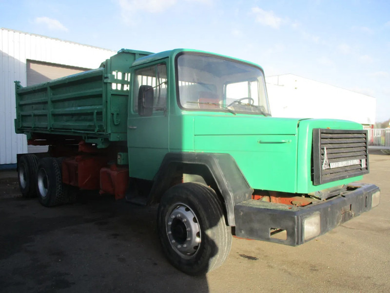 Iveco Magirus deutz 260-26, 6x4 , 6 Cylinder water cooled , 3 way tipper , Spring suspension - قلابات: صور 4 Iveco Magirus deutz 260-26, 6x4 , 6 Cylinder water cooled , 3 way tipper , Spring suspension - قلابات: صور 4