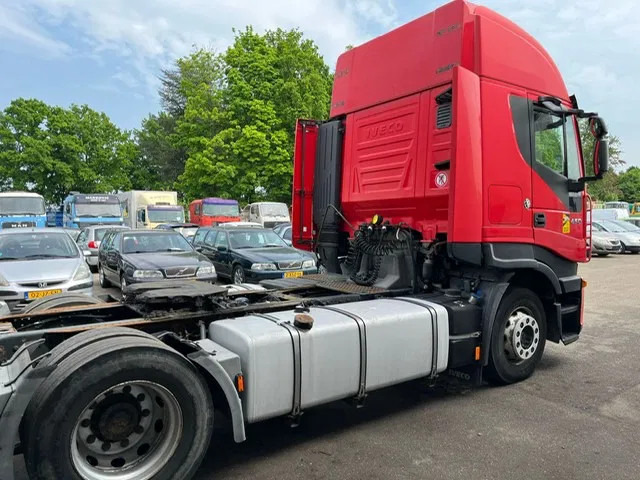 Iveco Stralis 450 , AS 440S45 , Manual Gearbox , Euro 5 - شاحنة جرار: صور 3 Iveco Stralis 450 , AS 440S45 , Manual Gearbox , Euro 5 - شاحنة جرار: صور 3