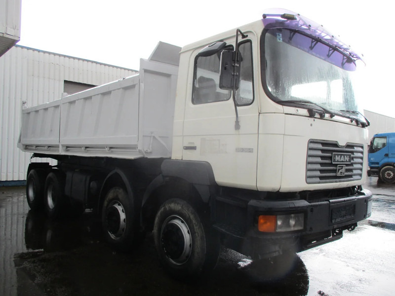 MAN 35-364 , Manual , 8x4 , 3 way tipper , Spring suspension - قلابات: صور 4 MAN 35-364 , Manual , 8x4 , 3 way tipper , Spring suspension - قلابات: صور 4