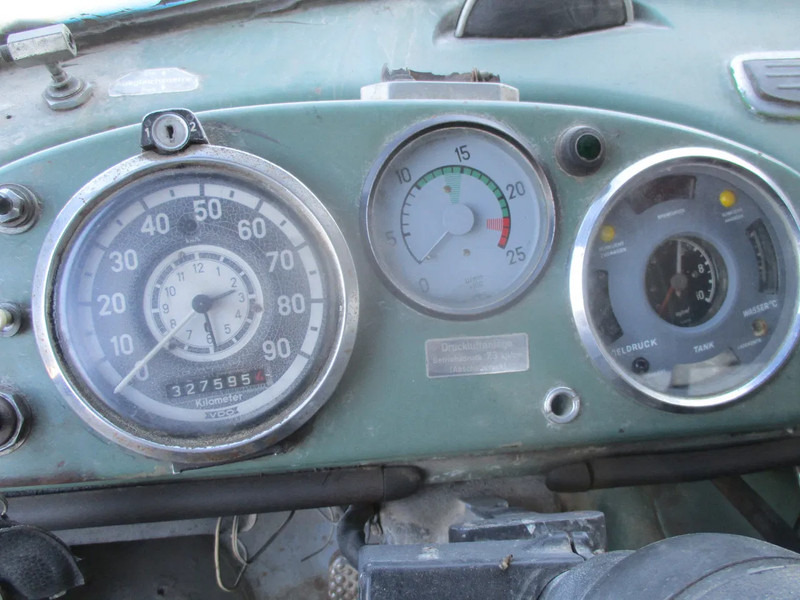 الشاسيه شاحنة Mercedes-Benz LK 2624 , 6x4 , Manual , Spring suspension: صور 11 الشاسيه شاحنة Mercedes-Benz LK 2624 , 6x4 , Manual , Spring suspension: صور 11