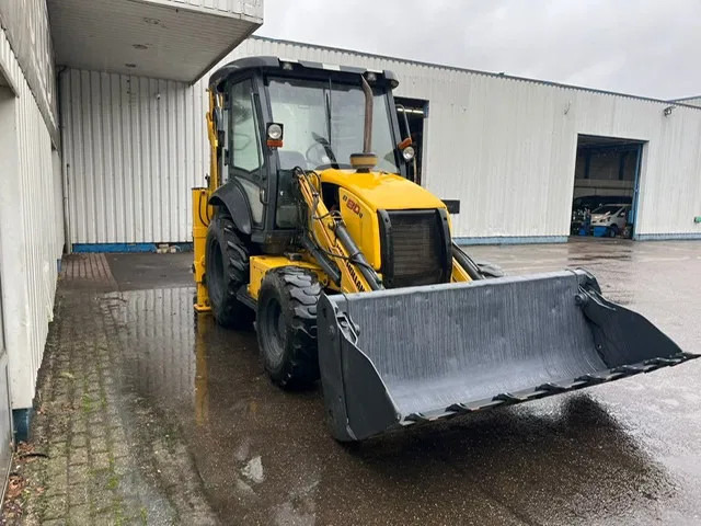 New Holland B 80 B-SS , 4x4 , Backhoe loader , 4in1 Bucket - حفار متعدد الاستخدام: صور 4 New Holland B 80 B-SS , 4x4 , Backhoe loader , 4in1 Bucket - حفار متعدد الاستخدام: صور 4