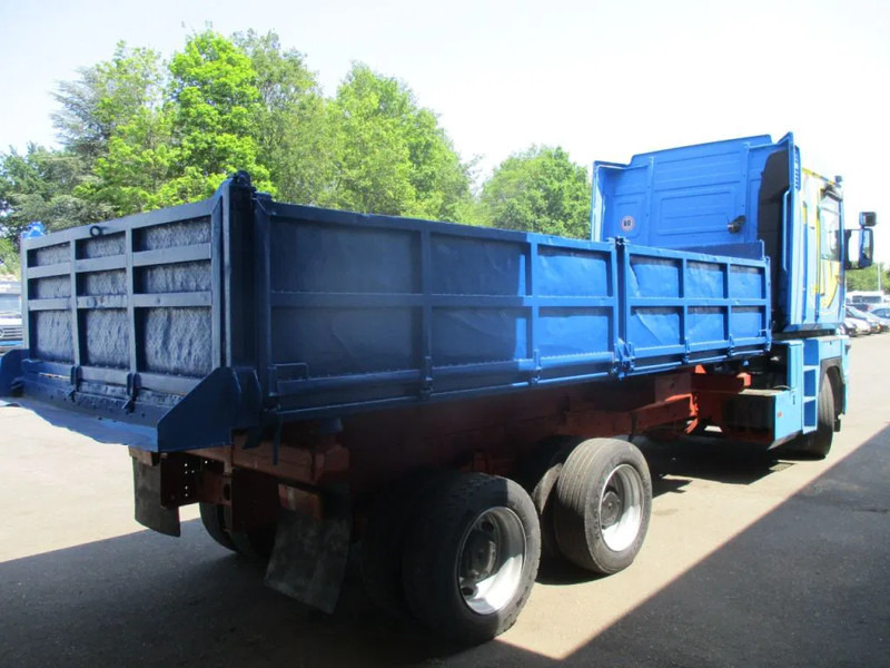 Renault Magnum AE 385 Magnum AE 385 , Manual , 6x4 , 3 Way Tipper , Spring suspension - قلابات: صور 3 Renault Magnum AE 385 Magnum AE 385 , Manual , 6x4 , 3 Way Tipper , Spring suspension - قلابات: صور 3