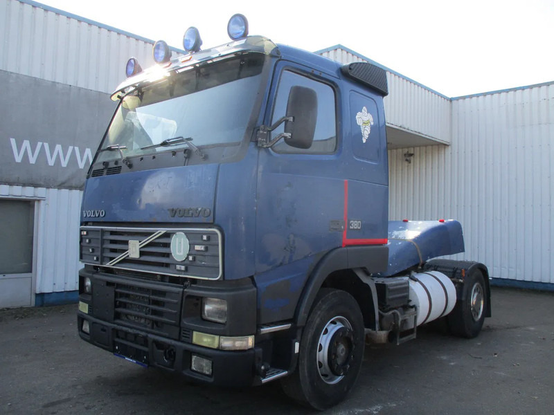 Volvo FH 12 380, Manual , Airco - شاحنة جرار: صور 1 Volvo FH 12 380, Manual , Airco - شاحنة جرار: صور 1