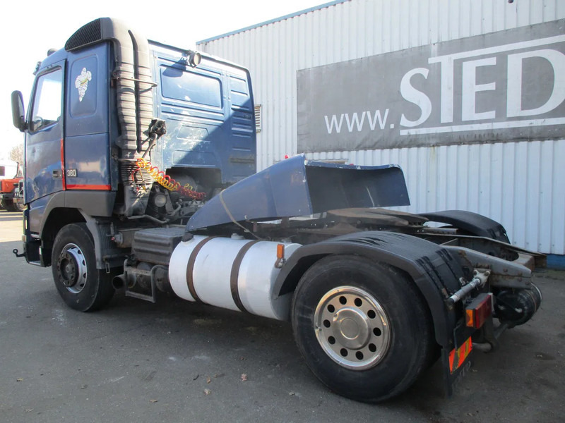 Volvo FH 12 380, Manual , Airco - شاحنة جرار: صور 5 Volvo FH 12 380, Manual , Airco - شاحنة جرار: صور 5