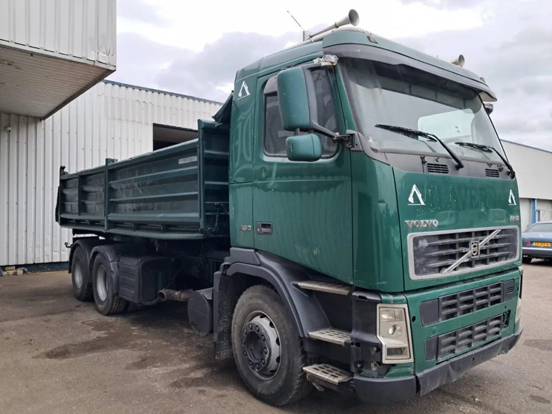 Volvo FH 12 - 460 , 6x2 , 3 Way Tipper, Spring Suspension , Manual Gearbox, Airco - قلابات: صور 4 Volvo FH 12 - 460 , 6x2 , 3 Way Tipper, Spring Suspension , Manual Gearbox, Airco - قلابات: صور 4