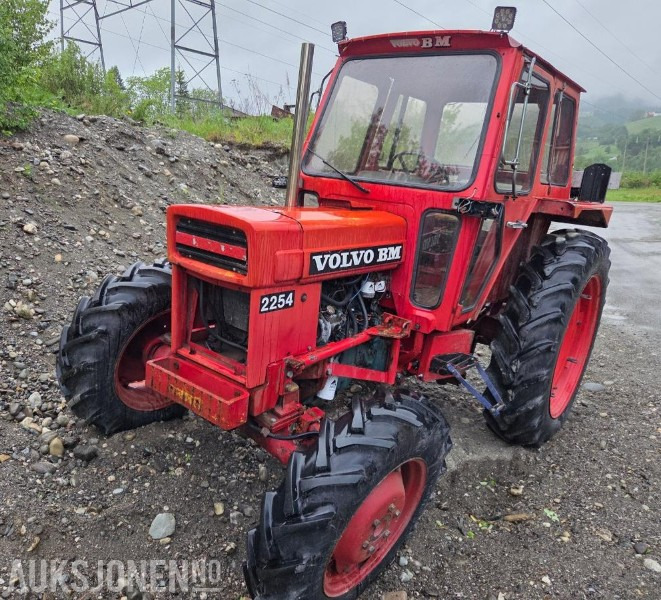 1980 Volvo 2254 - جرار: صور 1 1980 Volvo 2254 - جرار: صور 1