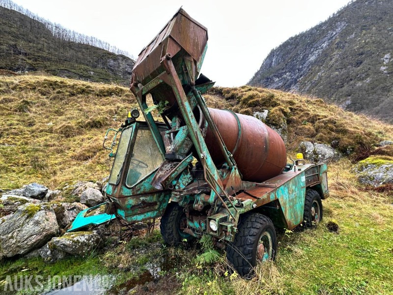 1984 Mariner 35 Betongblander Deleobjekt - معدات البناء: صور 1 1984 Mariner 35 Betongblander Deleobjekt - معدات البناء: صور 1
