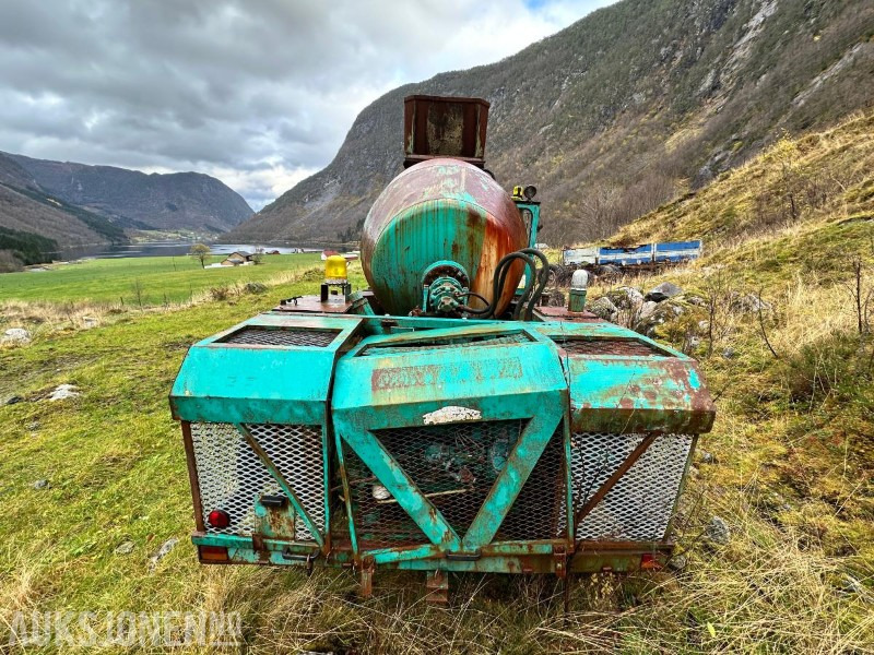 1984 Mariner 35 Betongblander Deleobjekt - معدات البناء: صور 4 1984 Mariner 35 Betongblander Deleobjekt - معدات البناء: صور 4