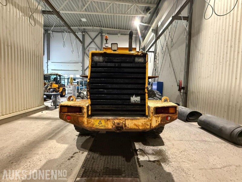 1986 Volvo L90 Hjullaster med skuffe - اللودر بعجل: صور 4 1986 Volvo L90 Hjullaster med skuffe - اللودر بعجل: صور 4
