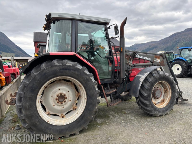 1996 Massey Ferguson 6180. Quicke Q950 Frontlaster - جرار: صور 5 1996 Massey Ferguson 6180. Quicke Q950 Frontlaster - جرار: صور 5