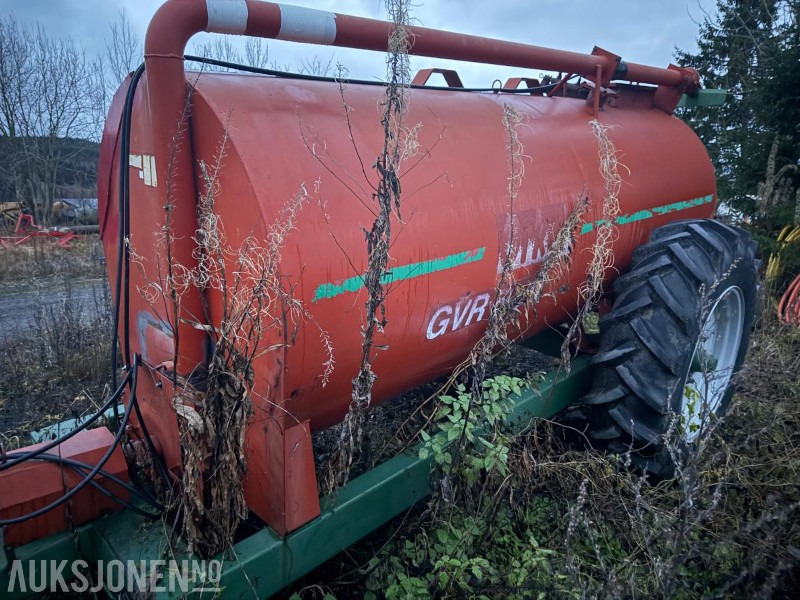 1998 Orkel Gjødselvogn 6m3 - الآلات والماكينات الزراعية: صور 1 1998 Orkel Gjødselvogn 6m3 - الآلات والماكينات الزراعية: صور 1