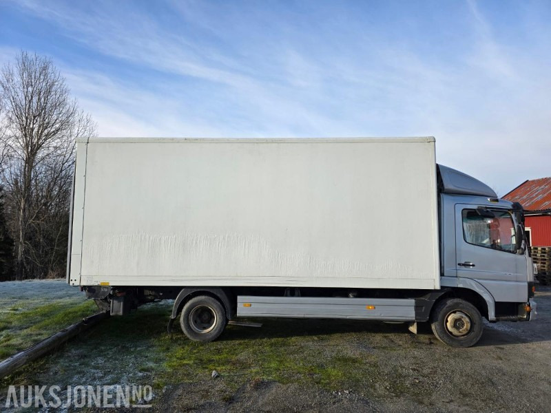 2001 Mercedes-Benz 817L/42 ATEGO SKAPBIL 36m³ MED LASTELEM - بصندوق مغلق شاحنة: صور 4 2001 Mercedes-Benz 817L/42 ATEGO SKAPBIL 36m³ MED LASTELEM - بصندوق مغلق شاحنة: صور 4