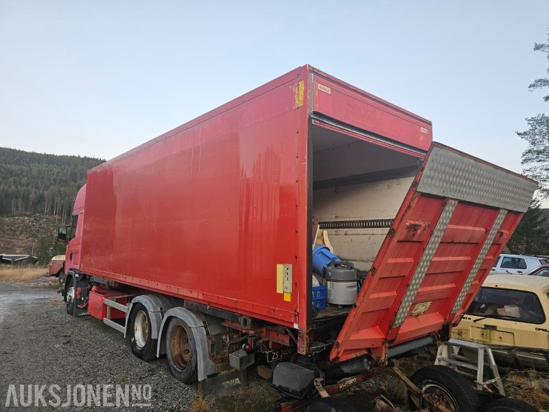 2002 Scania G-serie, Reparasjonsobjekt - شاحنات الحاويات / جسم علوي قابل للتغيير شاحنة: صور 4 2002 Scania G-serie, Reparasjonsobjekt - شاحنات الحاويات / جسم علوي قابل للتغيير شاحنة: صور 4