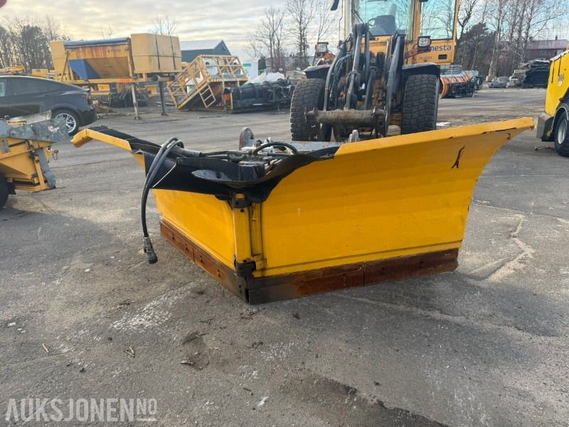 2002 Tellefsdal V3000HS V-plog – BM-feste – 2002-modell - ملحقات - آلات البناء: صور 2 2002 Tellefsdal V3000HS V-plog – BM-feste – 2002-modell - ملحقات - آلات البناء: صور 2
