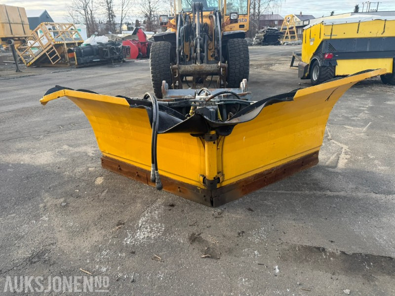 2002 Tellefsdal V3000HS V-plog – BM-feste – 2002-modell - ملحقات - آلات البناء: صور 3 2002 Tellefsdal V3000HS V-plog – BM-feste – 2002-modell - ملحقات - آلات البناء: صور 3