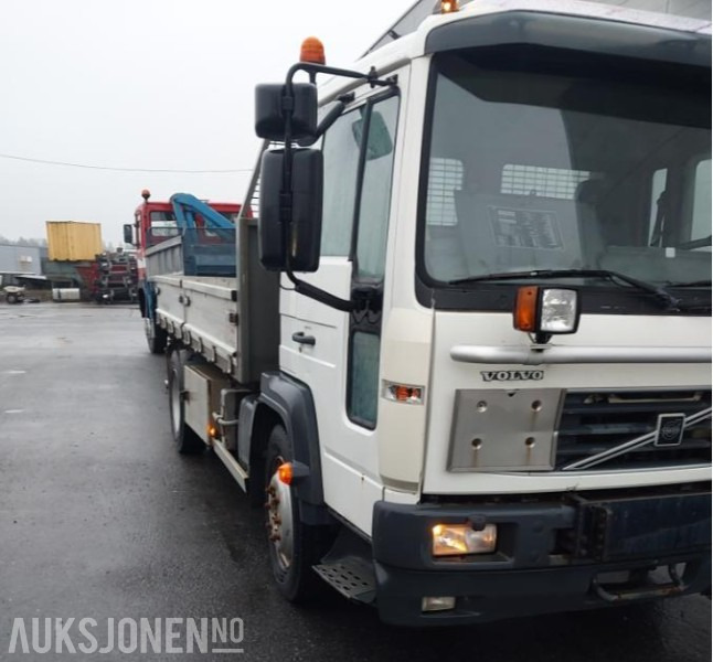 2002 Volvo FL 4x2 Tippbil Retarder, Hydraulikk, Brøyteplate - قلابات: صور 4 2002 Volvo FL 4x2 Tippbil Retarder, Hydraulikk, Brøyteplate - قلابات: صور 4