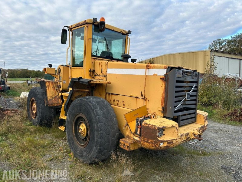 2002 Volvo L90D hjullaster – 17 tonn // Helgummihjul // Sentralsmøring - اللودر بعجل: صور 4 2002 Volvo L90D hjullaster – 17 tonn // Helgummihjul // Sentralsmøring - اللودر بعجل: صور 4