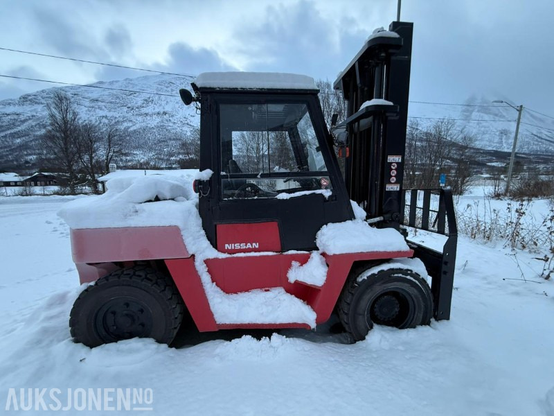 2003 Nissan VF05H70U Motvektstruck - 7 Tonn løftevekt - Nye batteri - 9578T - معدات المناولة: صور 2 2003 Nissan VF05H70U Motvektstruck - 7 Tonn løftevekt - Nye batteri - 9578T - معدات المناولة: صور 2