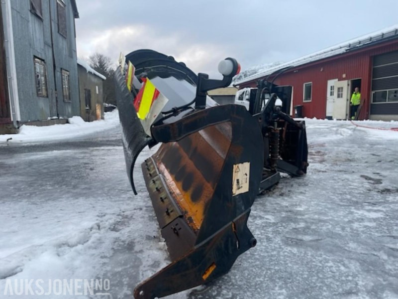 2004 Tellefsdal D-plow Snøplog 3000 m/ BM feste - معدات البناء: صور 5 2004 Tellefsdal D-plow Snøplog 3000 m/ BM feste - معدات البناء: صور 5