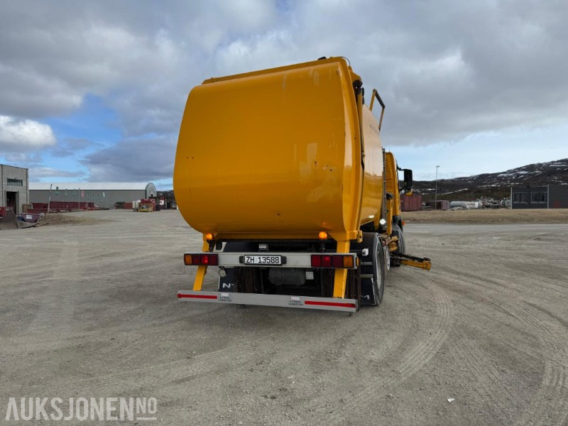 2004 Volvo FM-9 4X2 Komprimator - Sidelaster - 247983KM - شاحنة القمامة: صور 5 2004 Volvo FM-9 4X2 Komprimator - Sidelaster - 247983KM - شاحنة القمامة: صور 5