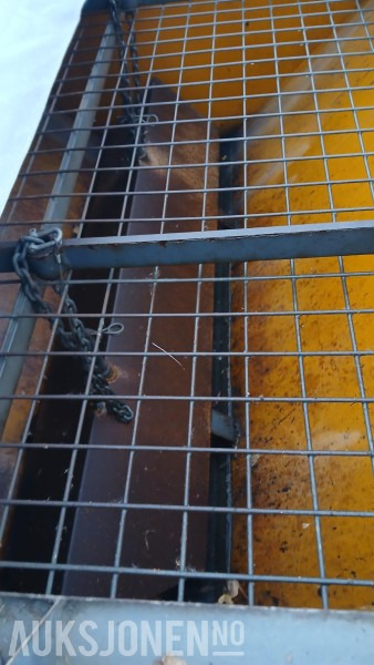 2005 Epoke S2400 ES tallerkenspreder, EpoMaster, Honda motor - ملحقات - آلات البناء: صور 5 2005 Epoke S2400 ES tallerkenspreder, EpoMaster, Honda motor - ملحقات - آلات البناء: صور 5