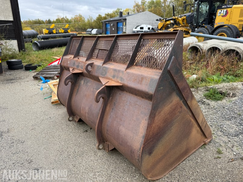 2006 GJÆRSTAD HJULLASTERSKJÆR 250CM - ملحقات - آلات البناء: صور 1 2006 GJÆRSTAD HJULLASTERSKJÆR 250CM - ملحقات - آلات البناء: صور 1