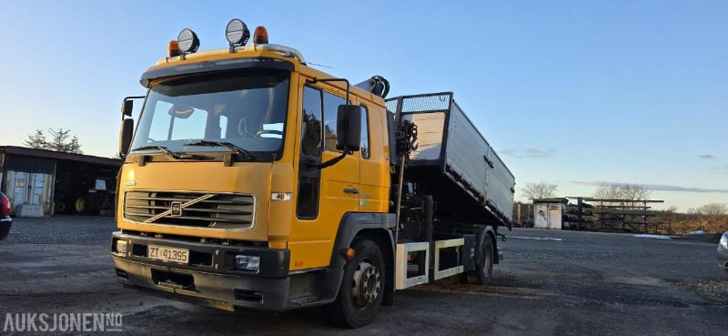 2006 Volvo FL250 Kranbil med tipp - 4X2 - Automat - HMF 683 K2 kran - Aluminiumskarmer - EU godkjent - Gått 206.755 km - شاحنة كرين: صور 4 2006 Volvo FL250 Kranbil med tipp - 4X2 - Automat - HMF 683 K2 kran - Aluminiumskarmer - EU godkjent - Gått 206.755 km - شاحنة كرين: صور 4