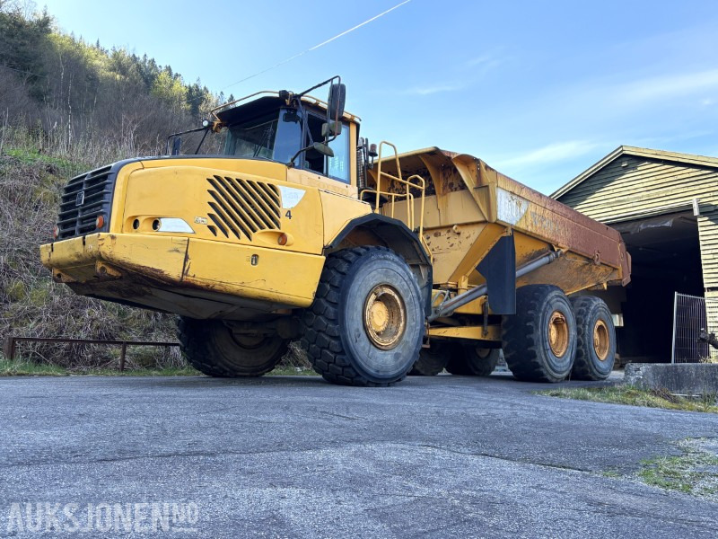 2006 mod Volvo A35D - sorte skilter - 18 182 timer - 89 085 km - قلابة شاحنة: صور 1 2006 mod Volvo A35D - sorte skilter - 18 182 timer - 89 085 km - قلابة شاحنة: صور 1