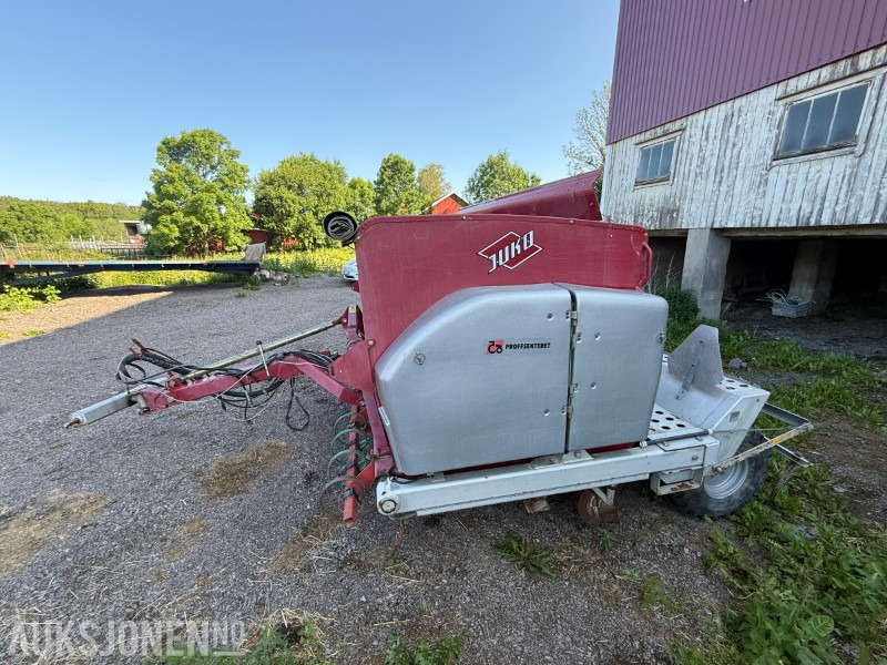 2007 Kongskilde Demeter Combiseed HT3000 S Såmaskin (Rep-Objekt) - الآلات والماكينات الزراعية: صور 3 2007 Kongskilde Demeter Combiseed HT3000 S Såmaskin (Rep-Objekt) - الآلات والماكينات الزراعية: صور 3