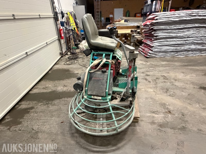 2007 Whiteman JWN glattemaskin 90 cm - معدات البناء: صور 4 2007 Whiteman JWN glattemaskin 90 cm - معدات البناء: صور 4