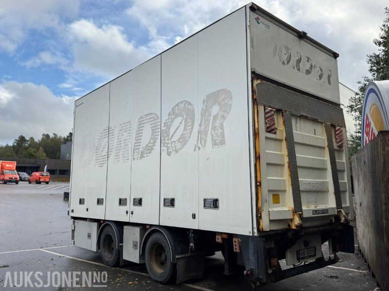 2008 TRAILER-BYGG slepehenger med fullsideåpning / Zepro baklem - مقطورة: صور 3 2008 TRAILER-BYGG slepehenger med fullsideåpning / Zepro baklem - مقطورة: صور 3