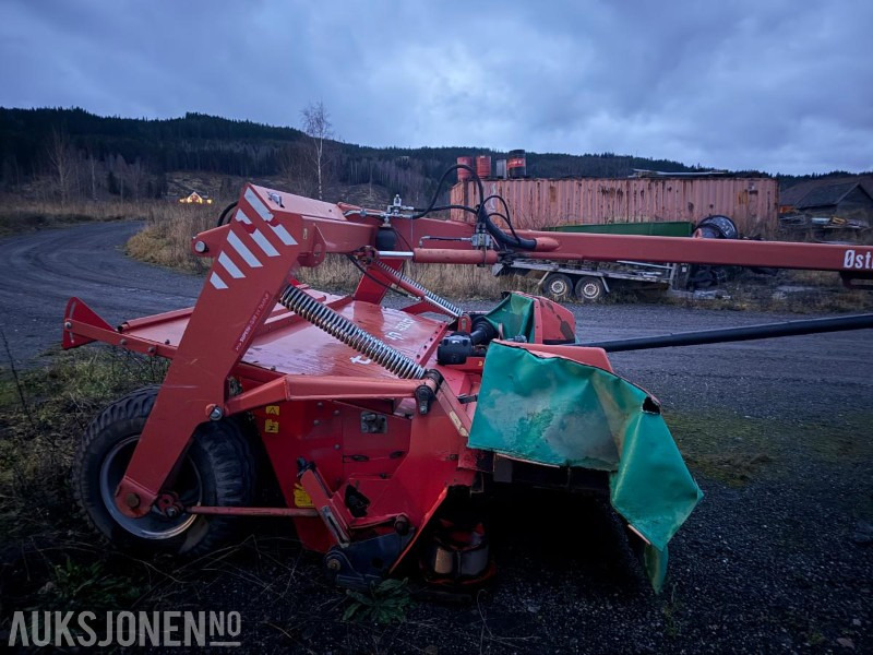 2008 Taarup Slepeslåmaskin 320cm bredde - الآلات والماكينات الزراعية: صور 5 2008 Taarup Slepeslåmaskin 320cm bredde - الآلات والماكينات الزراعية: صور 5