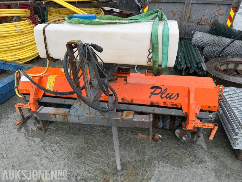 2008 Tuchel feiekost Plus 230 hd 3-punkt - الآلات والماكينات الزراعية: صور 5 2008 Tuchel feiekost Plus 230 hd 3-punkt - الآلات والماكينات الزراعية: صور 5