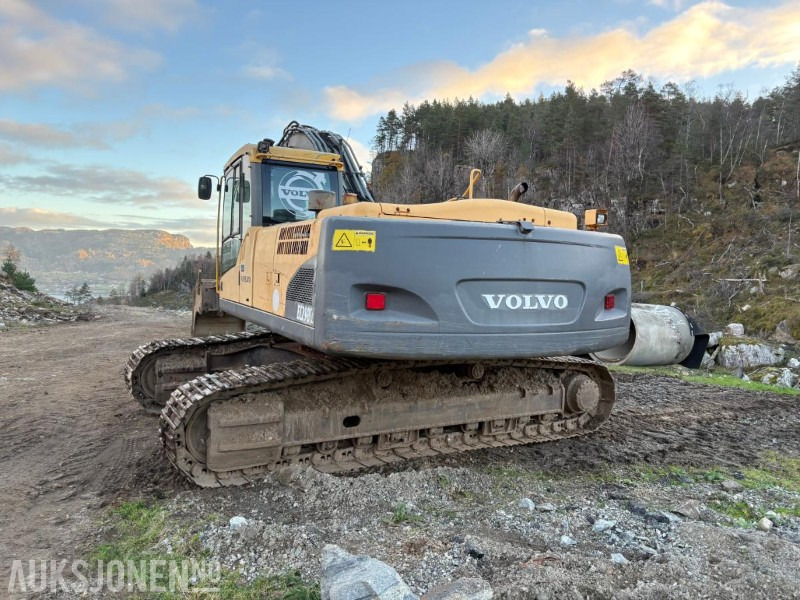 2008 Volvo EC290CL - حفارة: صور 5 2008 Volvo EC290CL - حفارة: صور 5