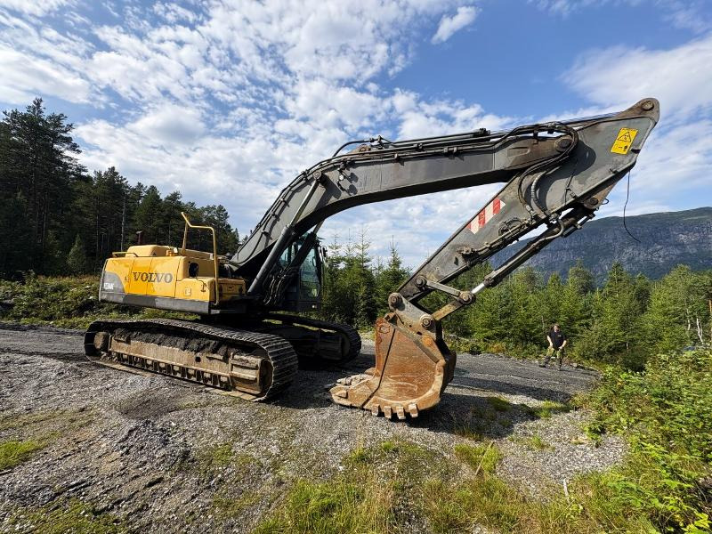 2008 Volvo EC360CL - 16 537 timer - bra tannskuffe - حفارات زحافة: صور 2 2008 Volvo EC360CL - 16 537 timer - bra tannskuffe - حفارات زحافة: صور 2
