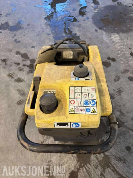 2009 Wacker Neuson Neuson Hoppetusse / Plate vibrator - مدحلة: صور 2 2009 Wacker Neuson Neuson Hoppetusse / Plate vibrator - مدحلة: صور 2